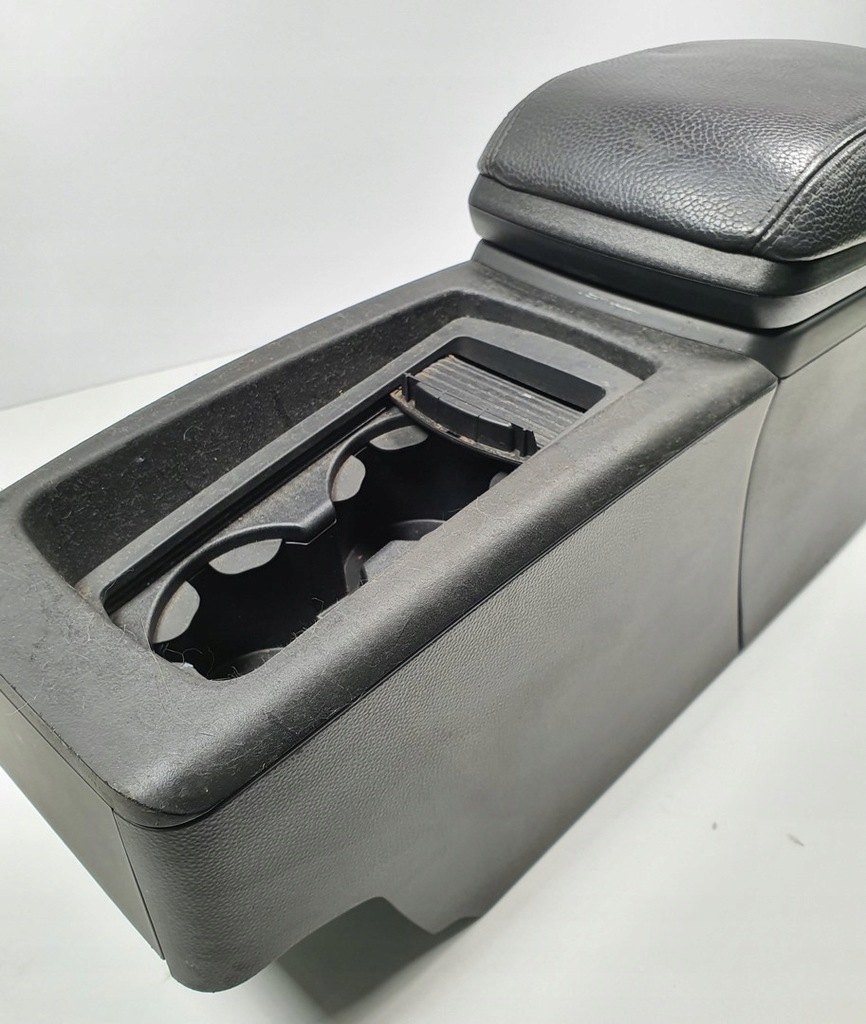 фото №9, Туннель средний подлокотник volvo c70 ii cabrio