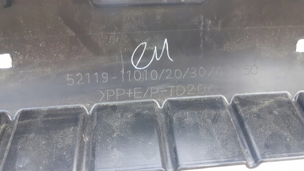 фото №12, Lexus ls 500 2016- бампер передний 52119-11010