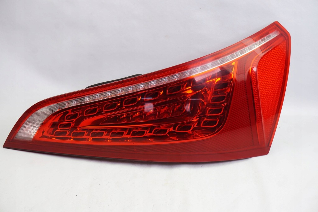 фото №1, Лампа задня права audi q5 sq5 8r0945094a