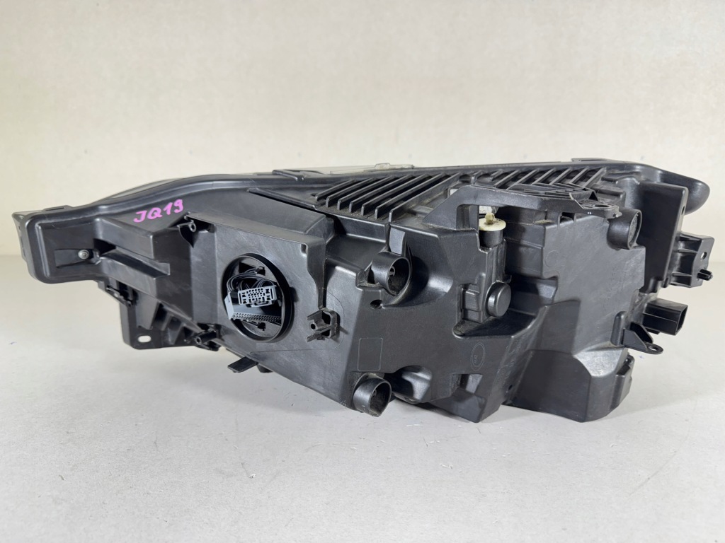 Volvo xc60 2 mid full led фара права перед фара eur - super Доставка