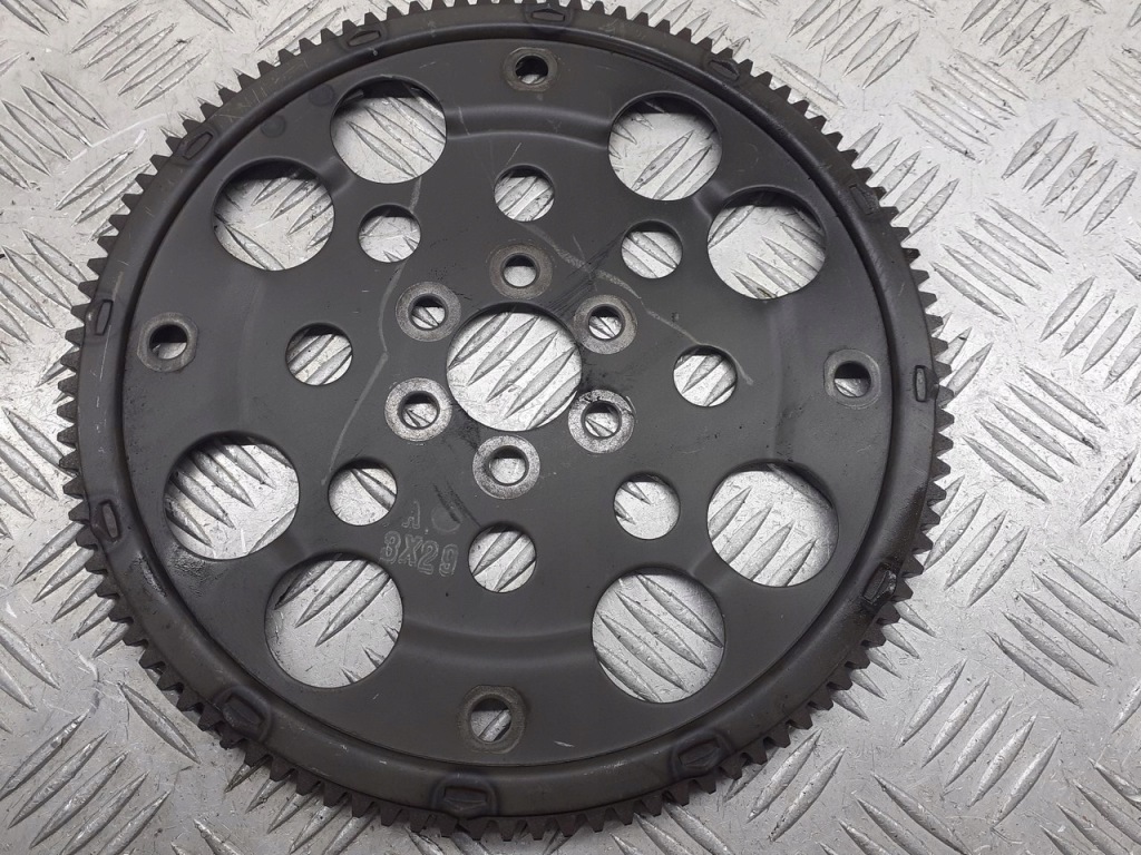 фото №1, Колесо маховик nissan almera tino 1.8