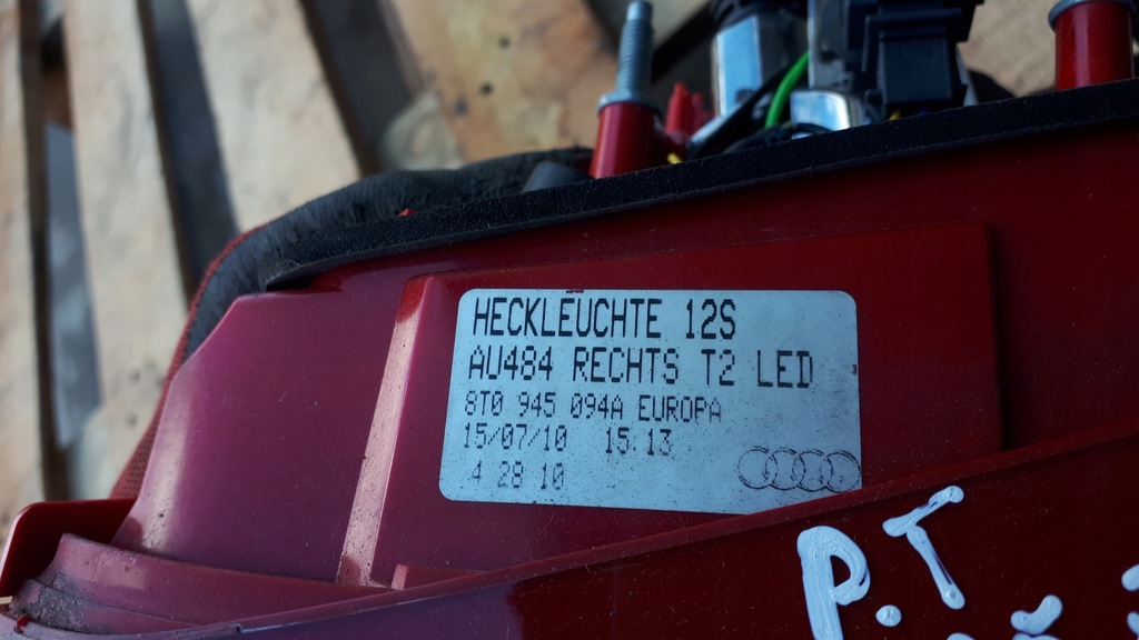 фото №8, A5 8t лампа led права задня w кришка 8t0945094a