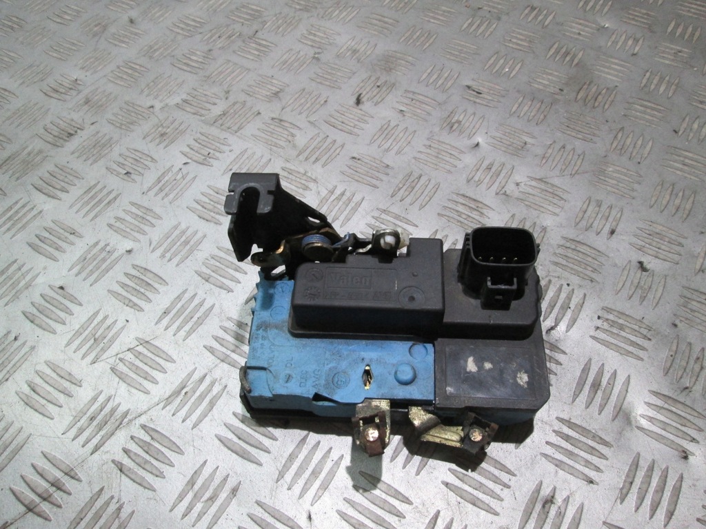 фото №4, Замок дверь левый перед volvo v70 ii 04'