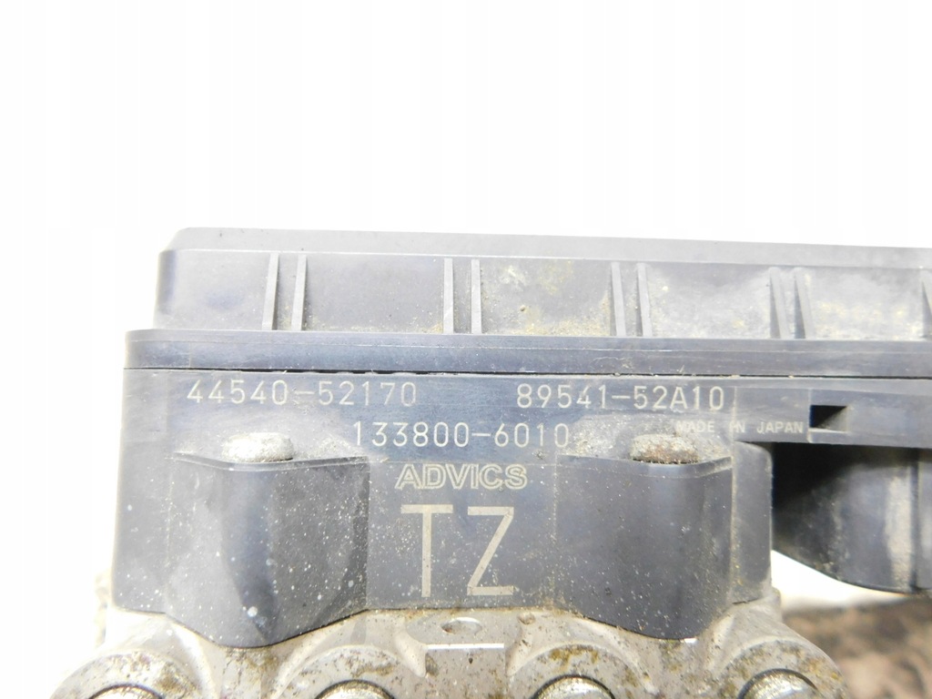 фото №6, Насос abs - toyota urban cruiser 1.4 d-4d