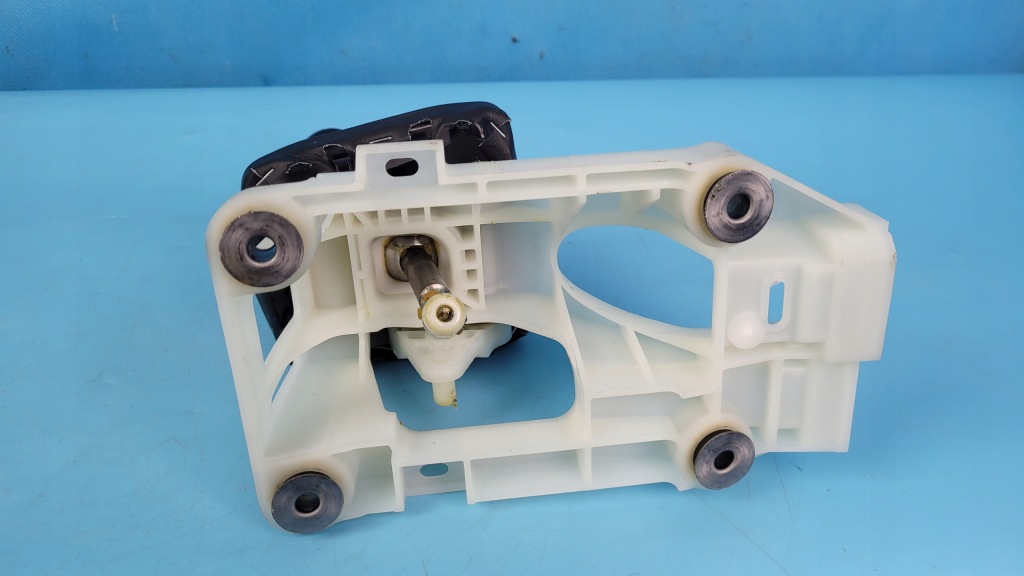 фото №11, Toyota rav4 v 19r домкрат ручка переключения передач 33530-12c50 33504-12330c3