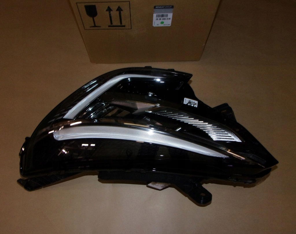 фото №1, Фара r clio v лівий 260600901r