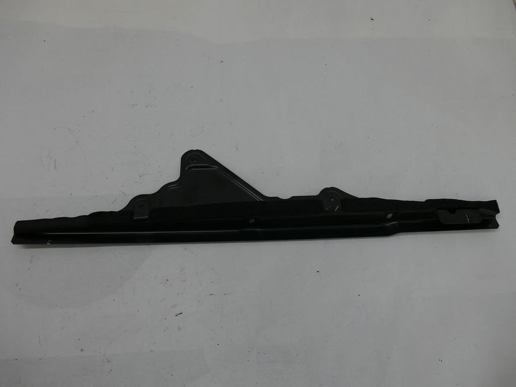 фото №1, Audi a3 8p cabrio кронштейн стекло правый bok