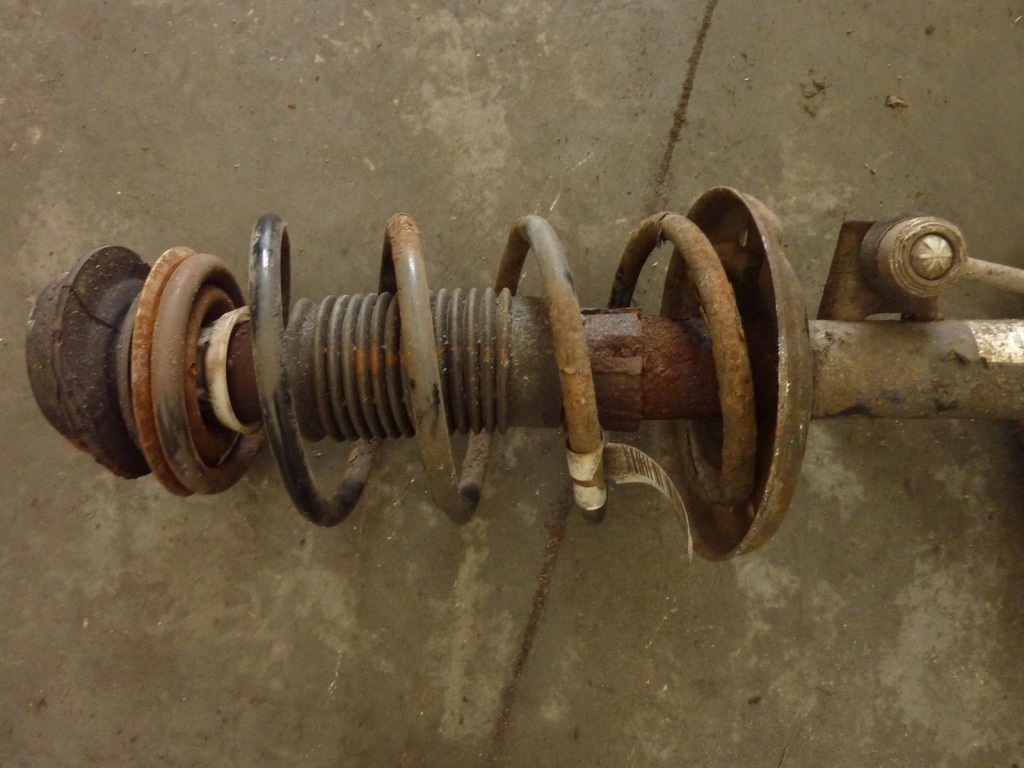 фото №7, Амортизационная стойка поворотный кулак fiat 500 1.3 правый передний