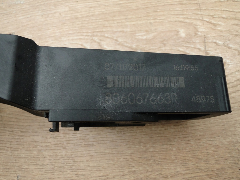 фото №8, Renault megane iv кронштейн ручка правий задня