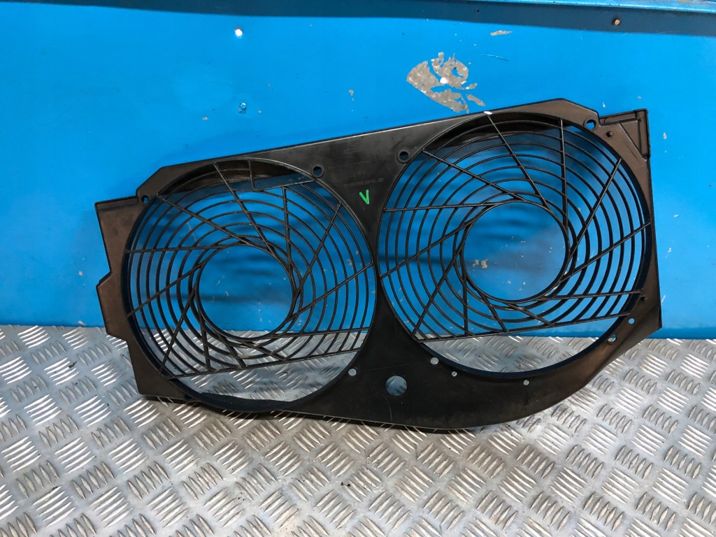 фото №1, Mercedes w126 захист корпус вентилятора вентилятора 1265052355