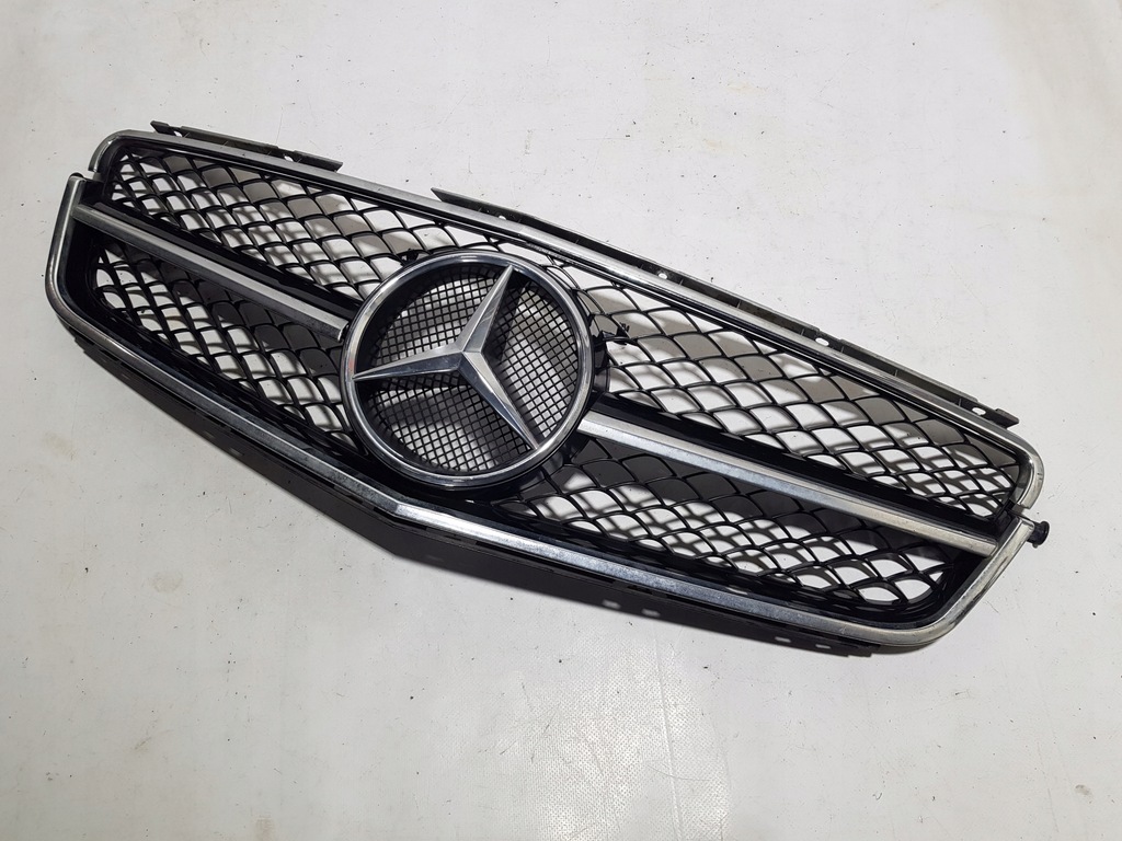 фото №1, Решітка радіатора решітка радіатора решітка радіатора радіатора mercedes w204 lift