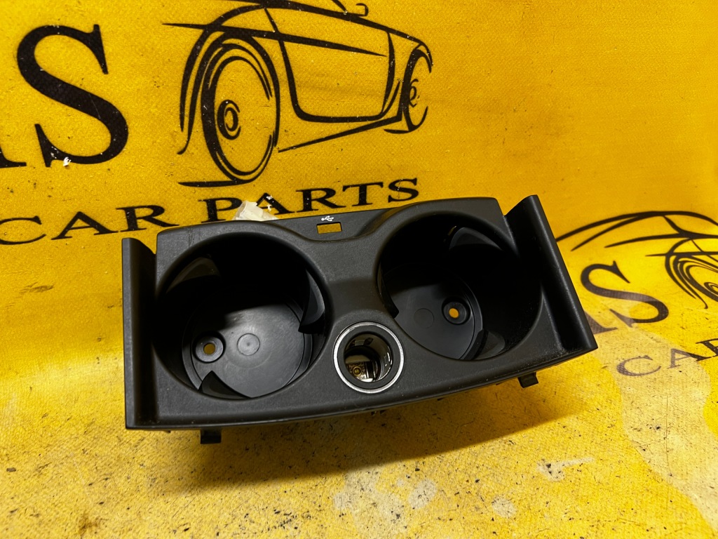 фото №1, Полка кронштейн na кружки подстаканник bmw 5 g30