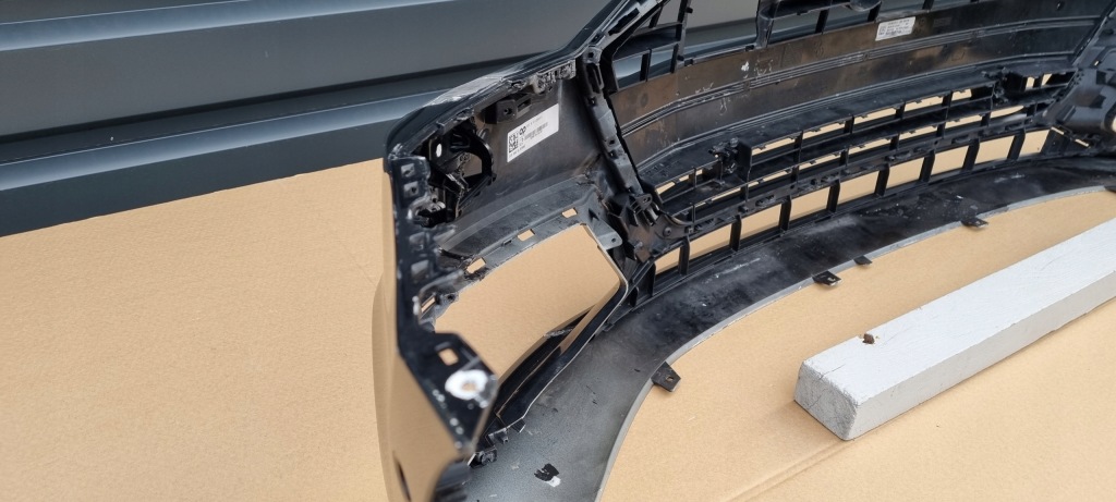 фото №15, Audi a7 4k8 s-line 18- бампер перед оригинал e182