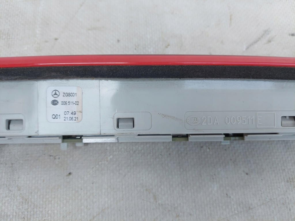 Свет стоп третий средний mercedes sprinter w910 910 2018- a9109066800 с Разборки