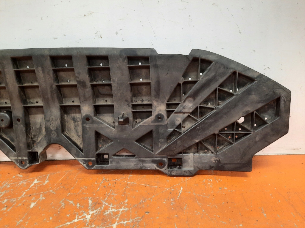 фото №6, Toyota aygo x 22- плита захист pod бампер перед 52618-0h050