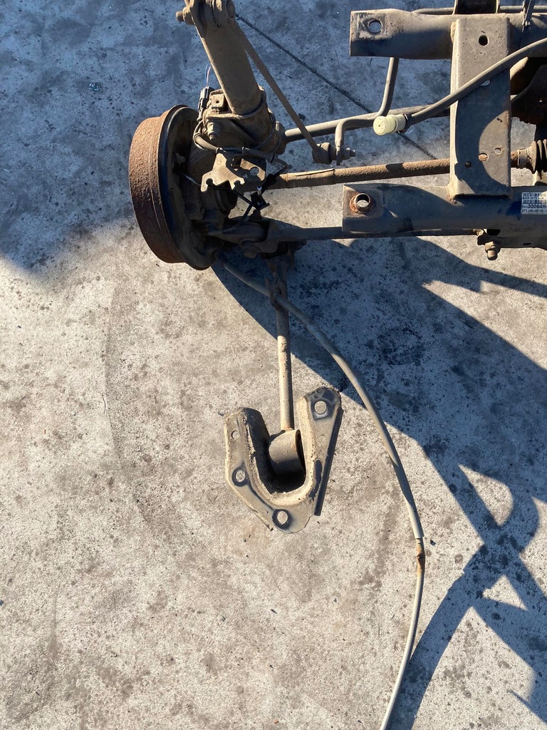 фото №5, Балка задня підвіска dacia duster ii 4x4 1.6 sce повний