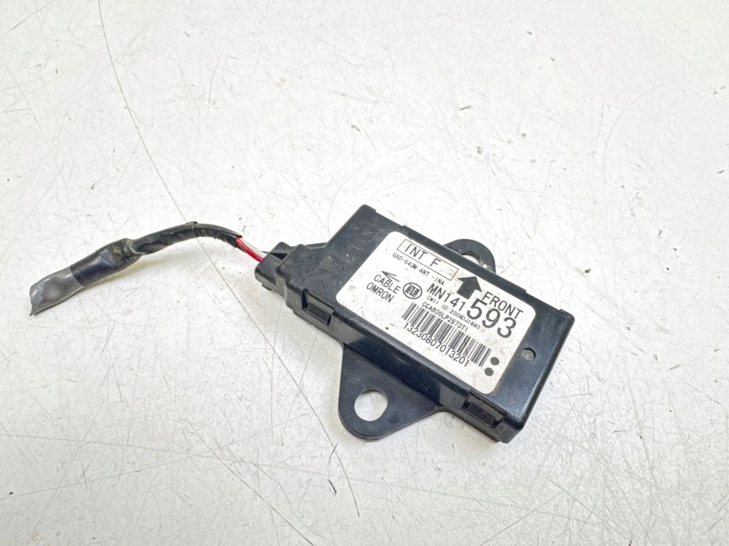 Купити Блоки управління mitsubishi outlander mn141593