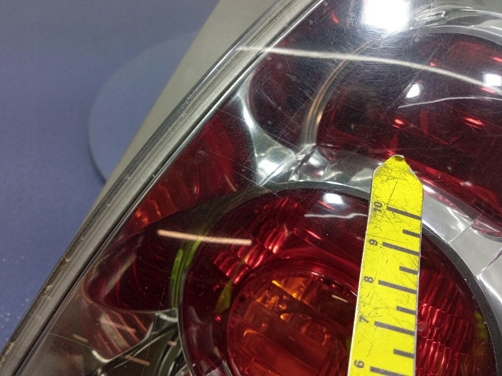 фото №10, Toyota corolla verso ii лампа задняя правая наружная