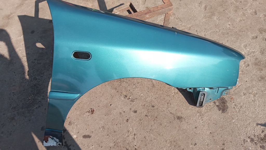 фото №1, Seat toledo 1 крыло правый перед передний