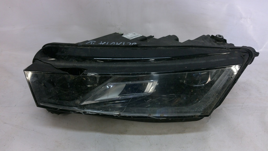 Купить Skoda octavia iv 4 идеальная full led фара передняя левая 5e4941015a