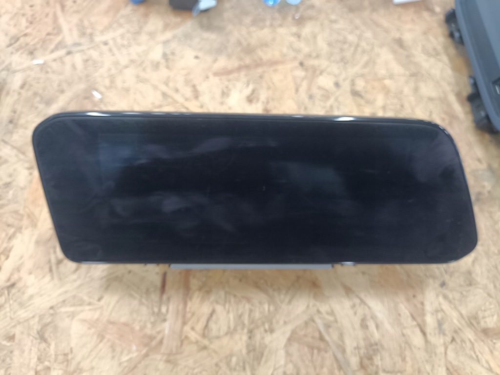 фото №1, Mazda 3 bp iv usa 2019 дисплей радио панель навигации