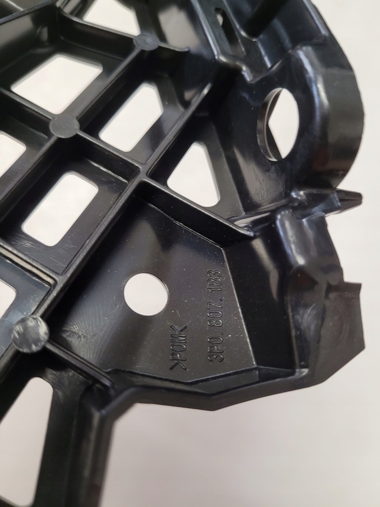 фото №7, Skoda 3p 3p0 superb iv super b 4 направляющая кронштейн бампера левый 3p0807183