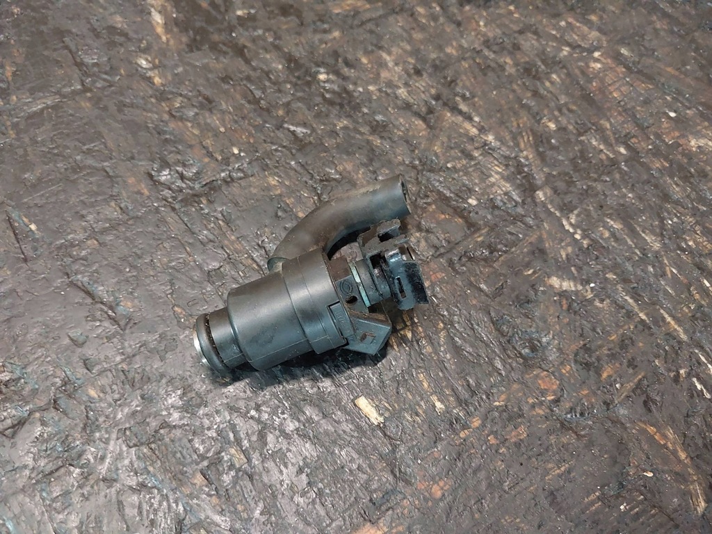 фото №7, Форсунка пального bmw 3 e46 318i m43b19 194e1 d3768fa 1247931