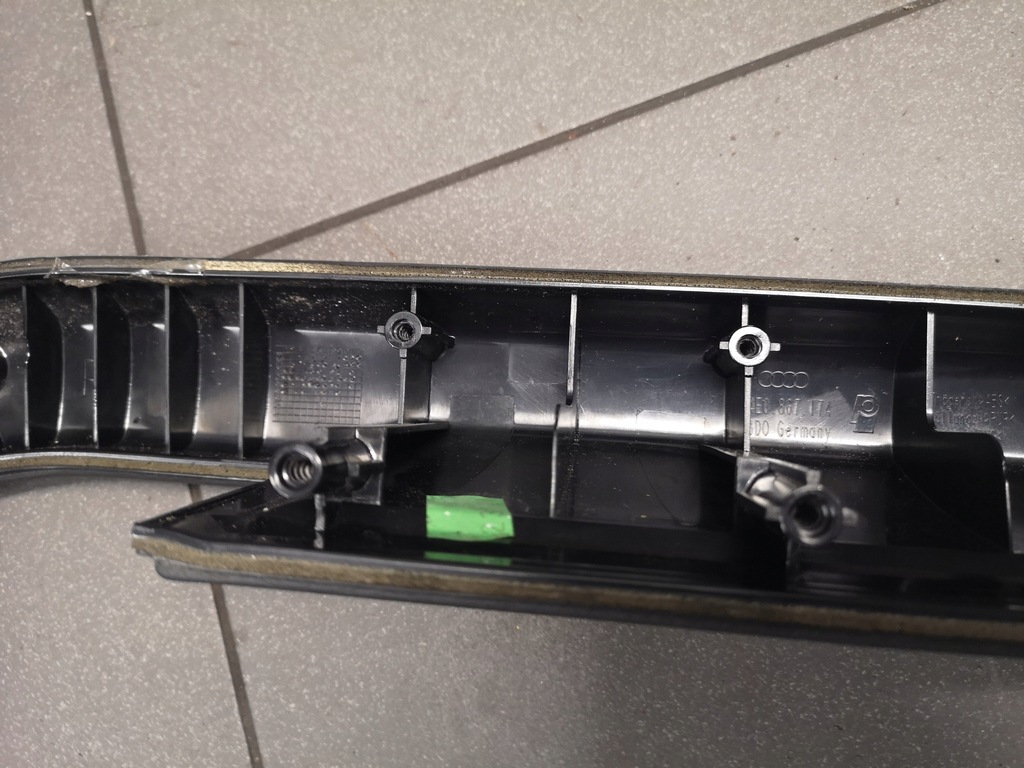 фото №12, Подлокотник обшивка правый перед a8 d3 4e0867174