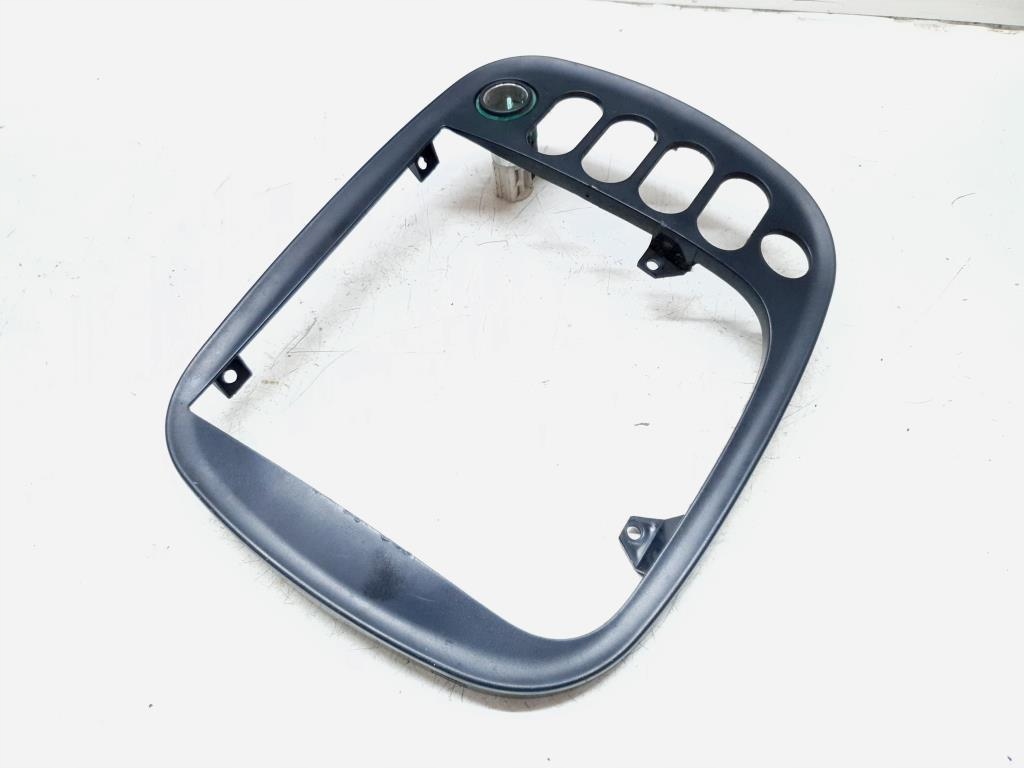 фото №3, Рамка панель радио консоли vw sharan i