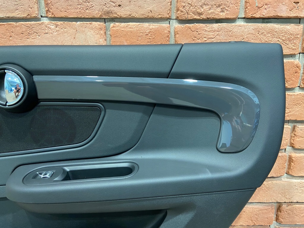 фото №3, Mini countryman f60 обшивка обивка дверь
