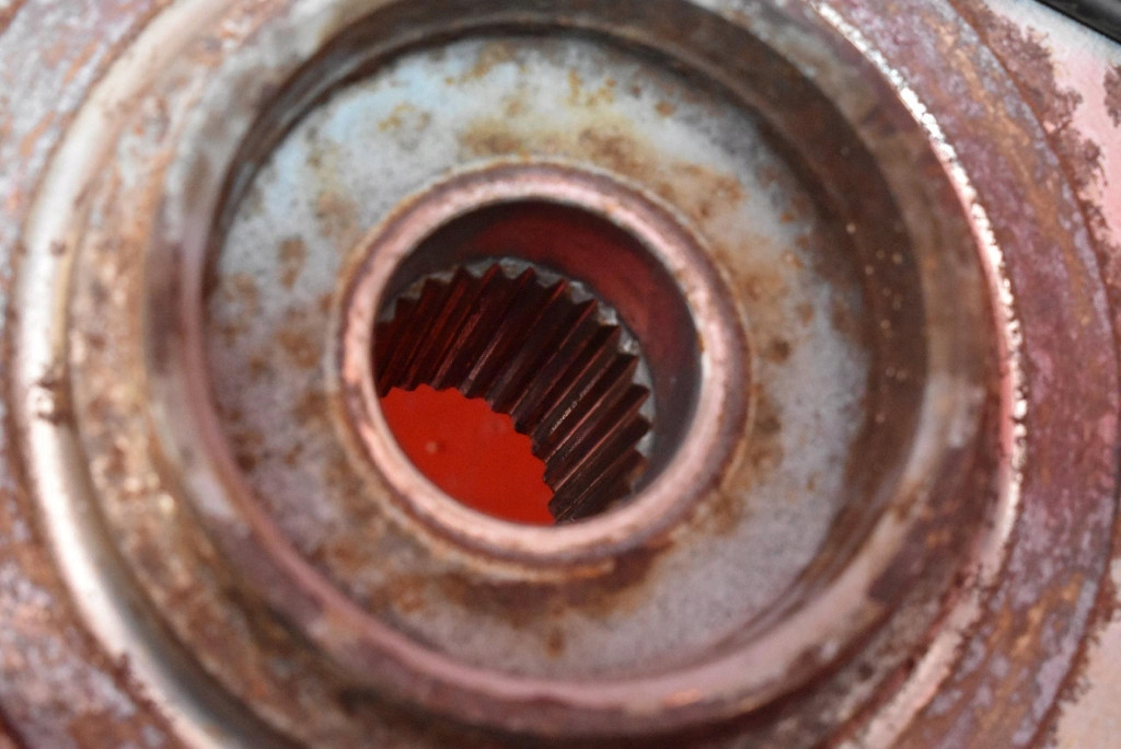 фото №7, Поворотний кулак ступиця права перед 04743148ab chrysler pacifica 1 i 3.5 v6 253 km