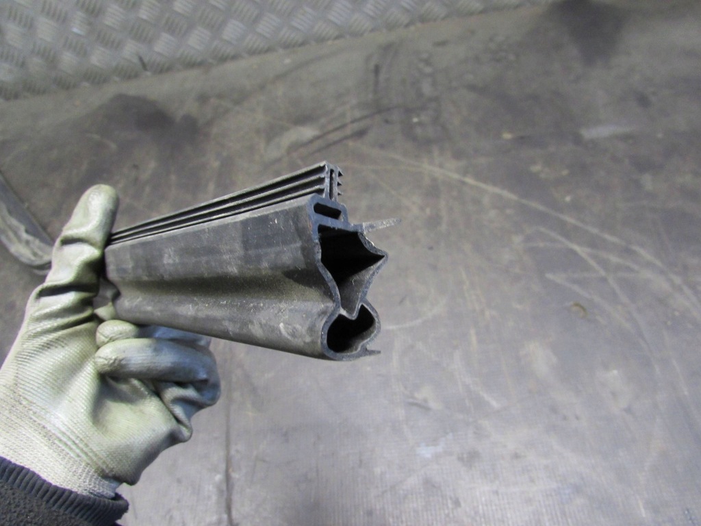 фото №10, Молдинг прокладка peugeot 3008 i 09-13r 9688219280