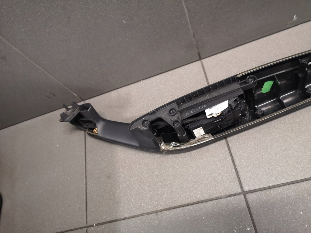 фото №9, Підлокітник обшивка лівий задня audi a8 d3 4e0867373