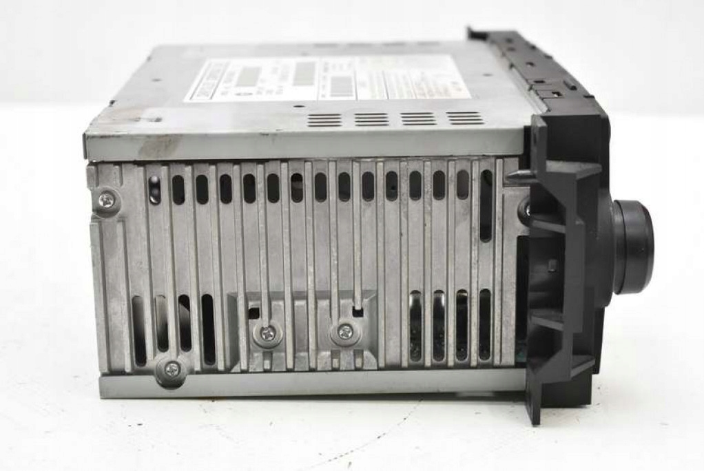 Радио радиопроигрыватель cd p05091509ag dodge caliber 06-12 в Украине