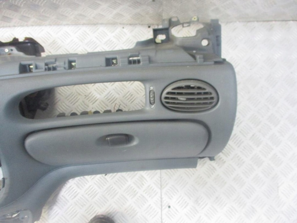 фото №3, Панель приладів приладова renault scenic i