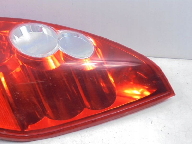 фото №9, Mazda 5 i cr лампа задняя правая c23551150