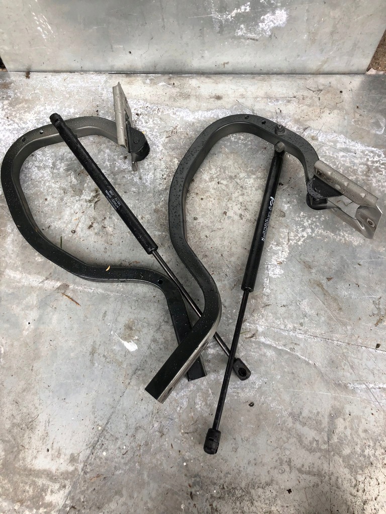 фото №1, Петлі кришки latitude tewxc