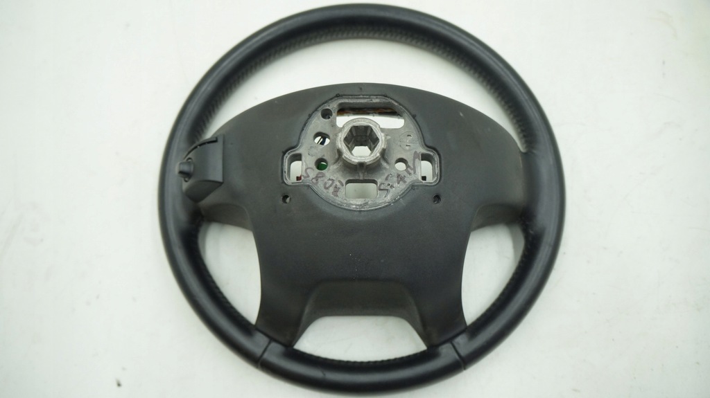 фото №4, Volvo v70 iii s80 ii воздуховод колесо кожа navi