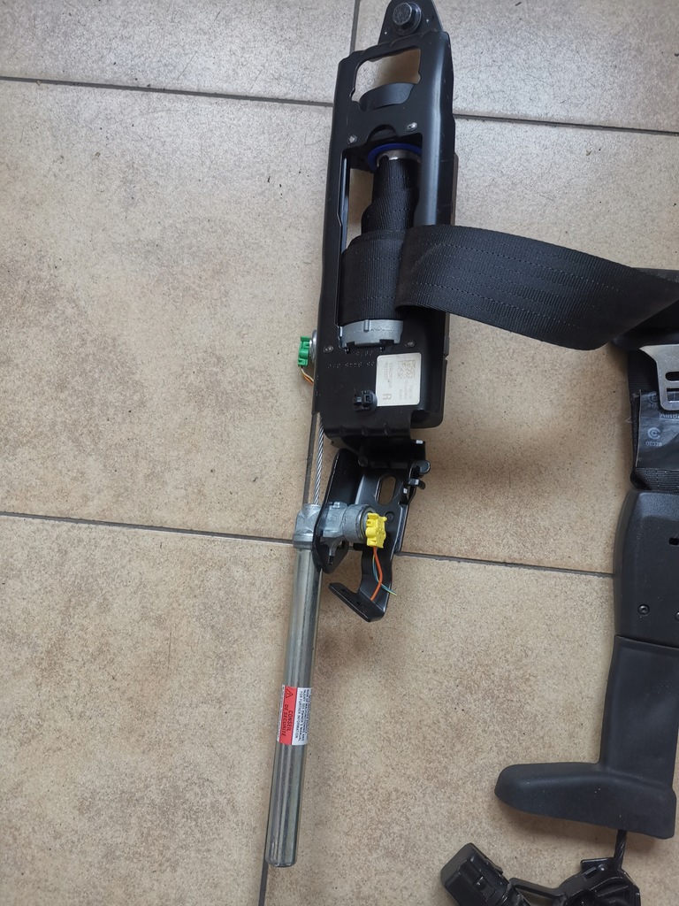 фото №3, Volvo xc60 pas безопасности перед правый натяжитель