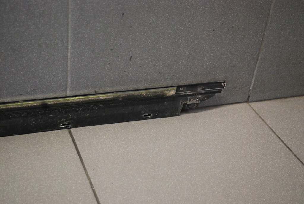 фото №12, Молдинг уплотнитель правый перед a6 c5 4b0853284j