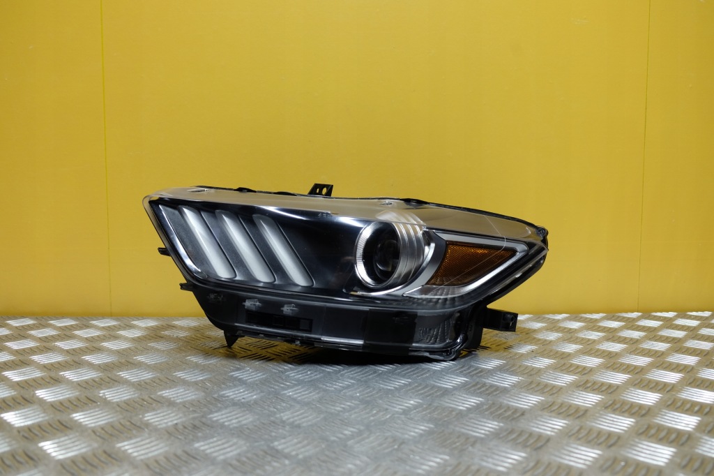Купити Ford mustang 2015- фара фара ксенон led l америка