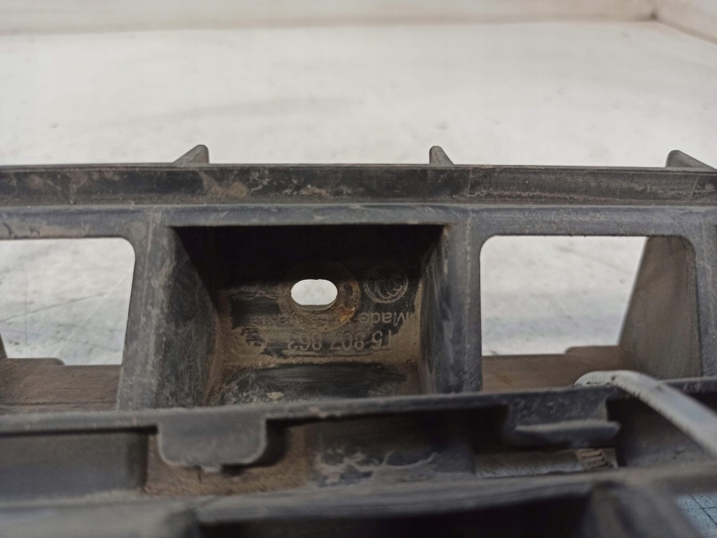 фото №7, Skoda superb ii напрямна бампера задня 3t5807864