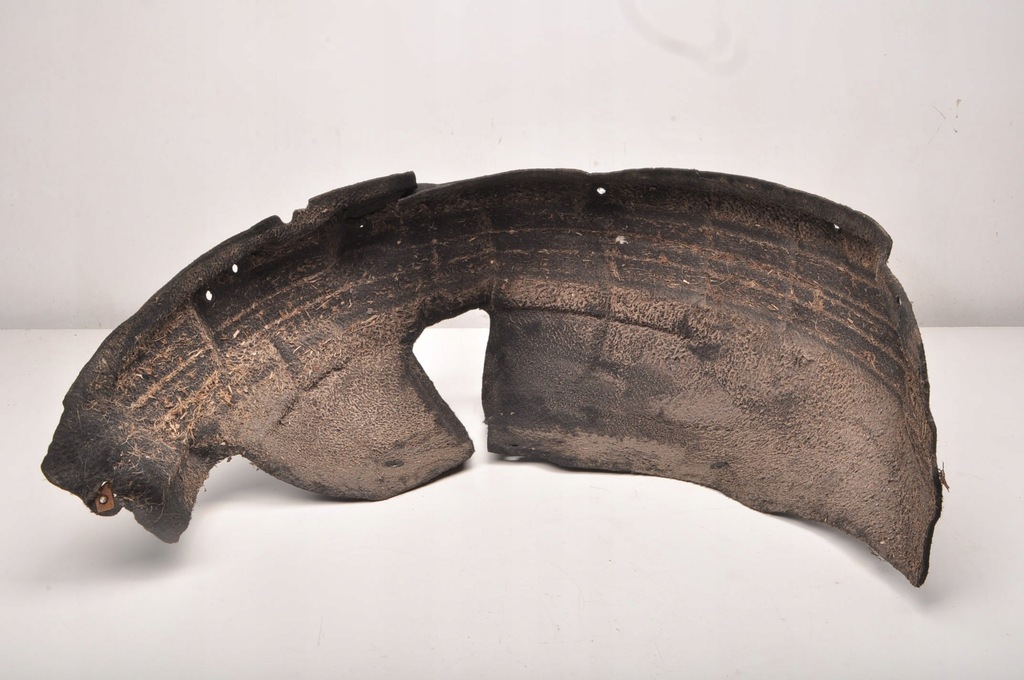 фото №1, Nissan leaf ze1 подкрылок правый задняя задние