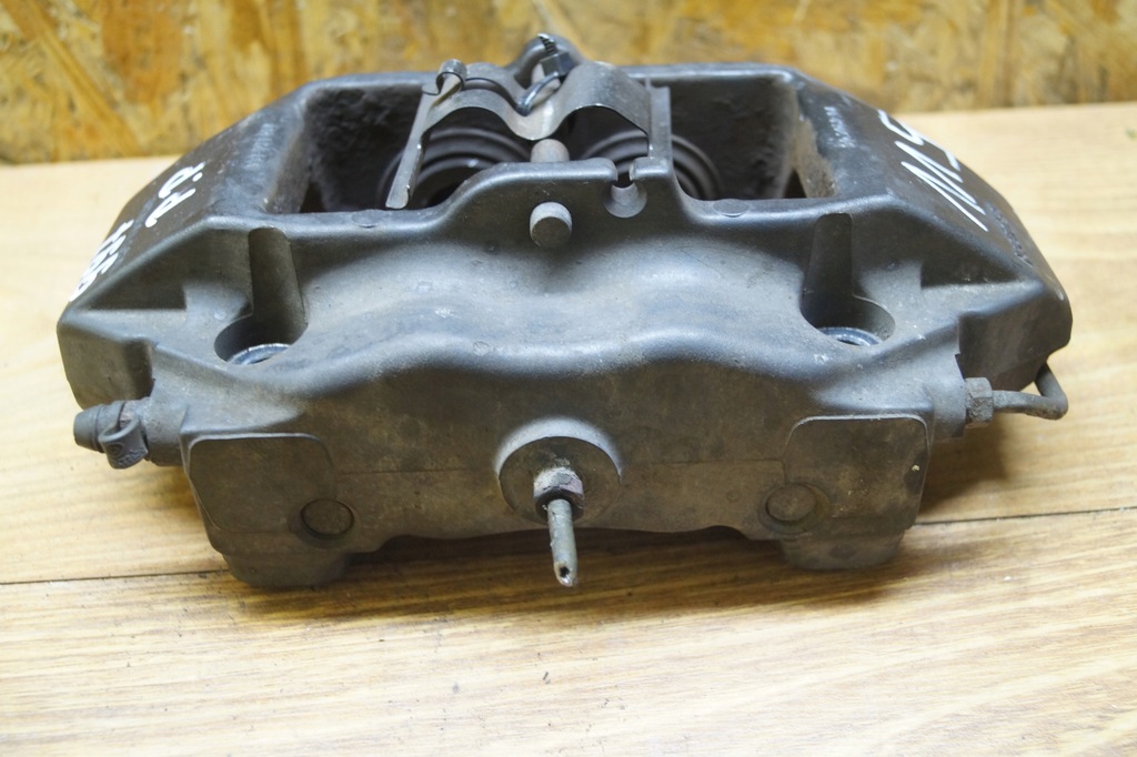 фото №6, Суппорт тормозной правый перед porsche 911 997 3.6