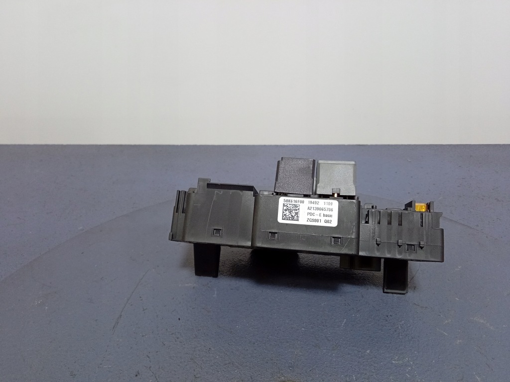 фото №3, Mercedes cls w257 коробка предохранителей