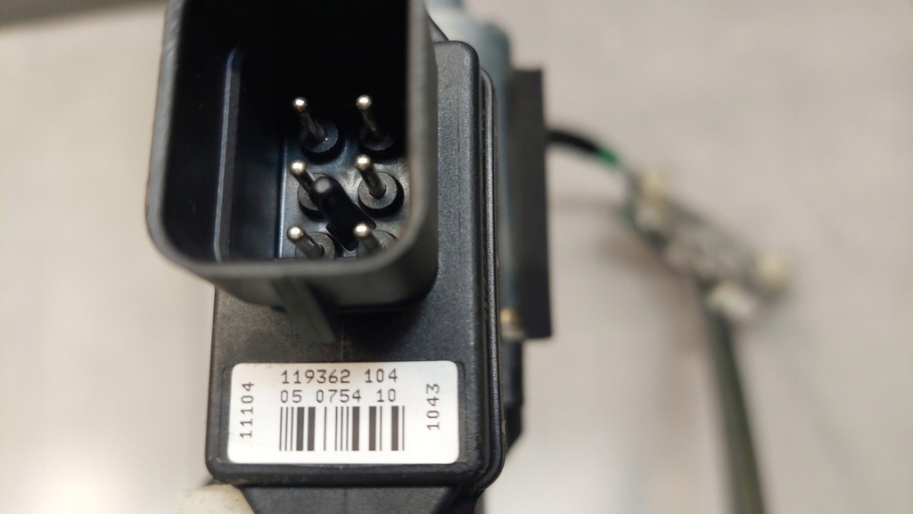 фото №6, Подъемник стекло левый задняя space star 1.8 fl