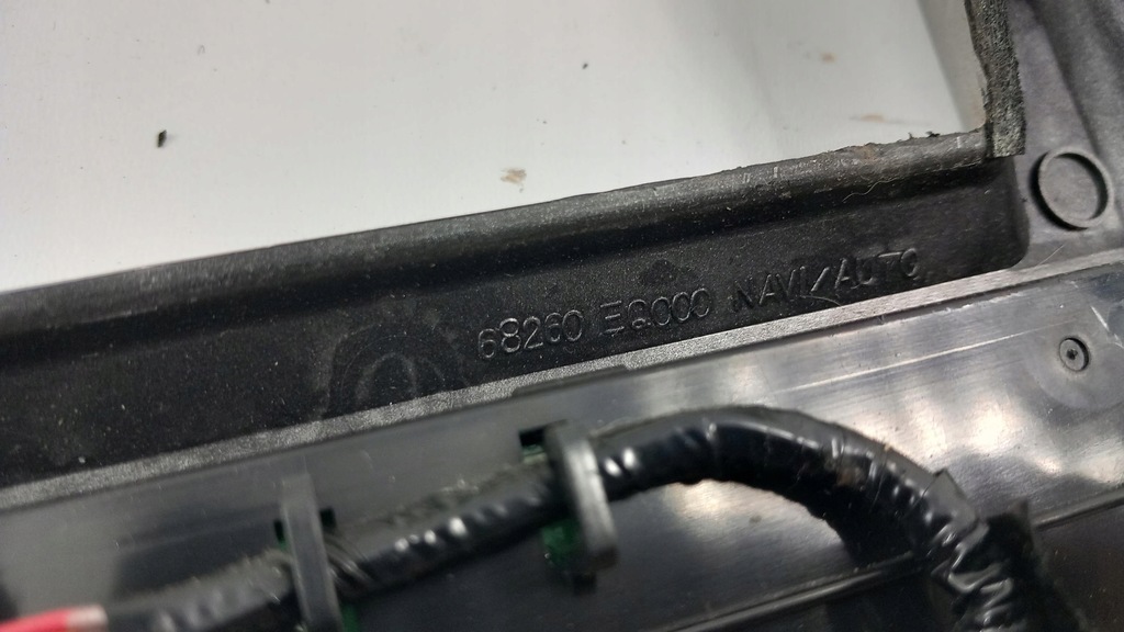 фото №4, Nissan x-trail t30 lift рамка радио решётки обдув 68260eq000