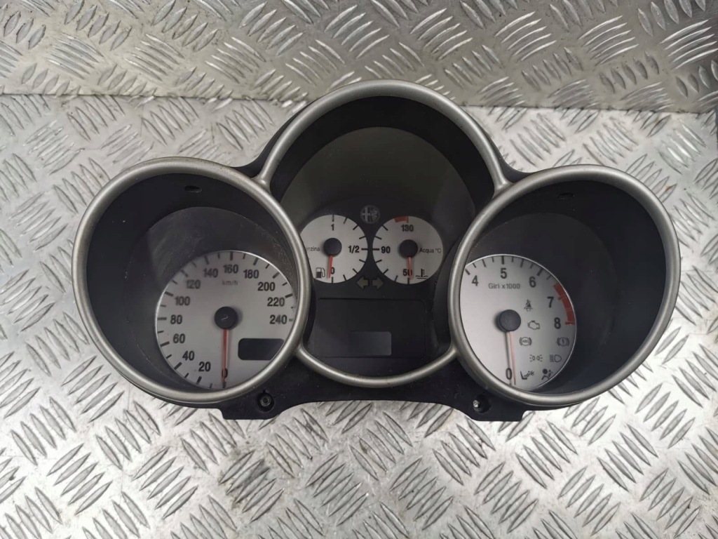 Купити Лічильник alfa romeo 147 735290188