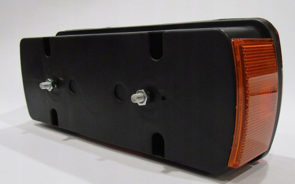 фото №2, Лампа комбинированная задняя scania 4 p g r t левая