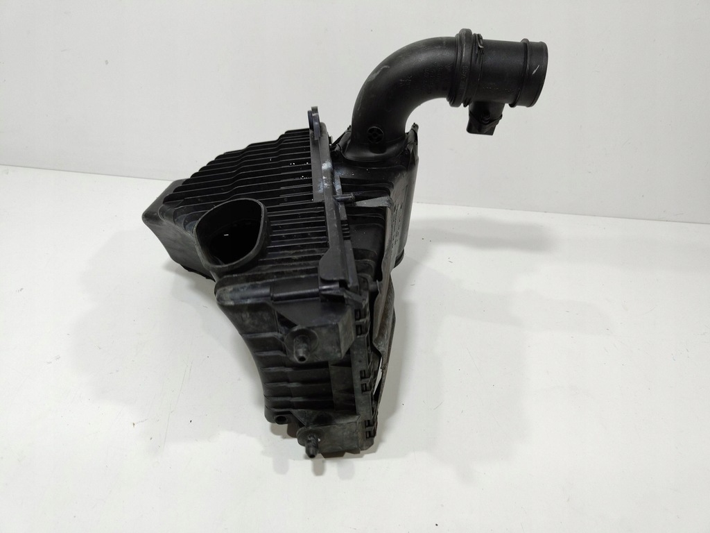 фото №13, Porsche cayenne 9pa корпус фильтра воздуха 7l5129607d